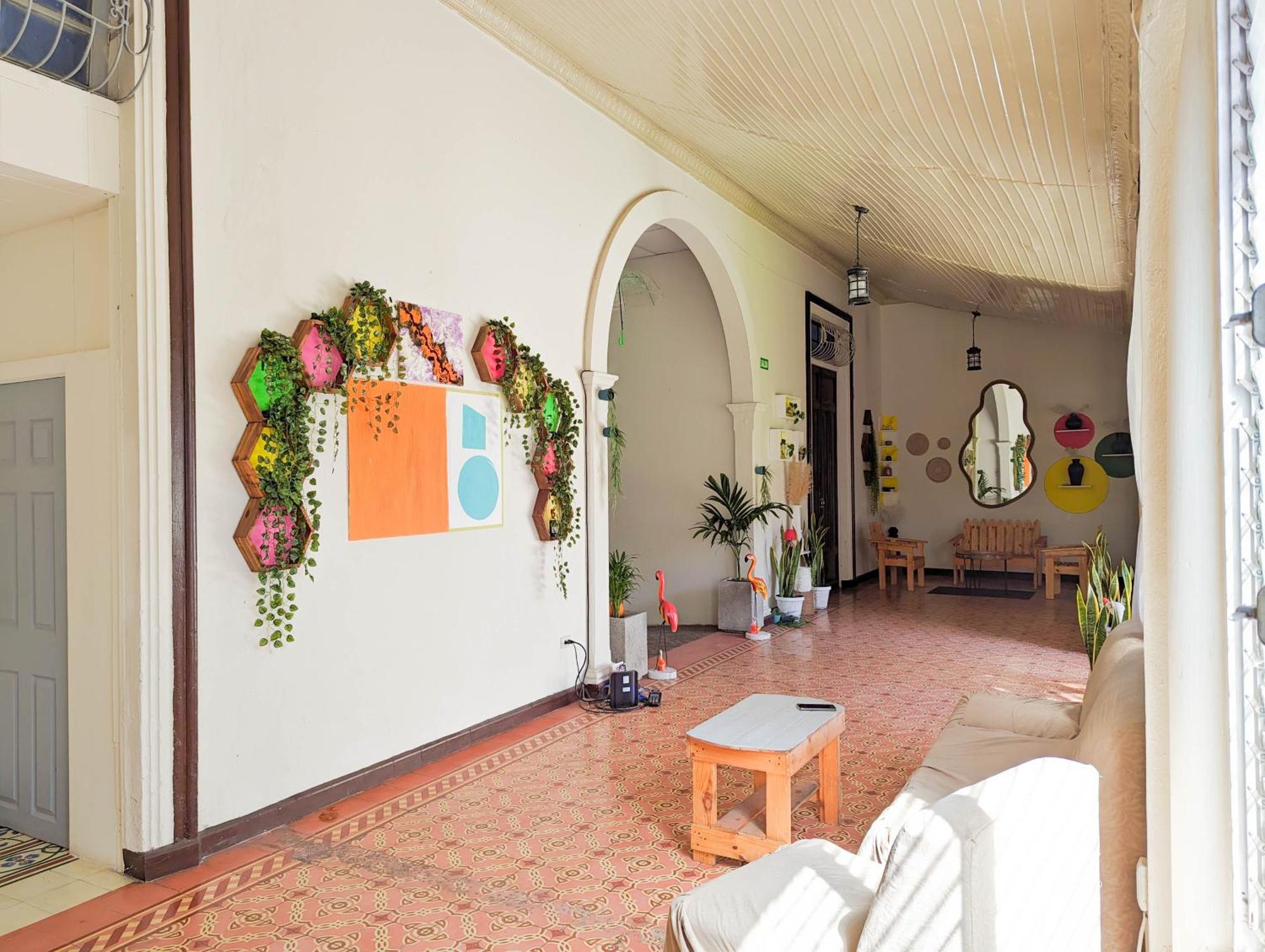 Del Tingo Al Tango Hotel Santa Ana Exterior photo